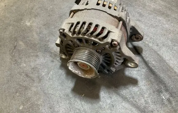 Nissan Note (E12) Generator/alternator 231003VA5M A2TX1991 12V150A5318