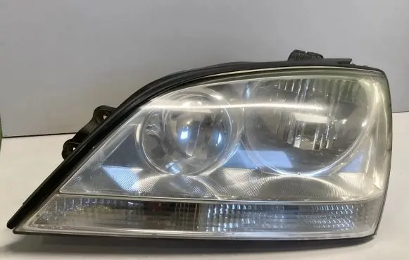 KIA Sorento Headlight/headlamp