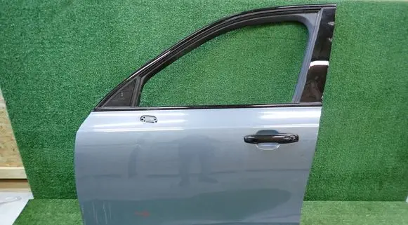 Volvo XC90 Front door