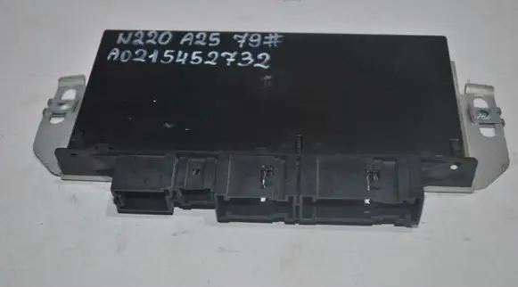 Mercedes-Benz S W220 ESP (stability system) control unit A0215452732 05045100 04510009994898
