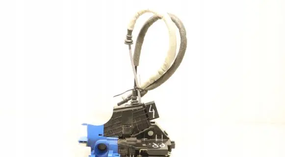 Hyundai Elantra VI Front door lock 81310-F2010