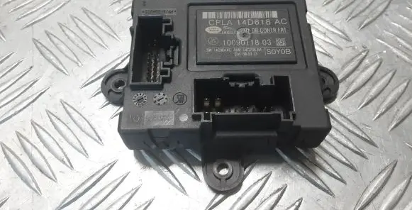 Land Rover Range Rover L405 Door control unit/module CPLA14D618AC
