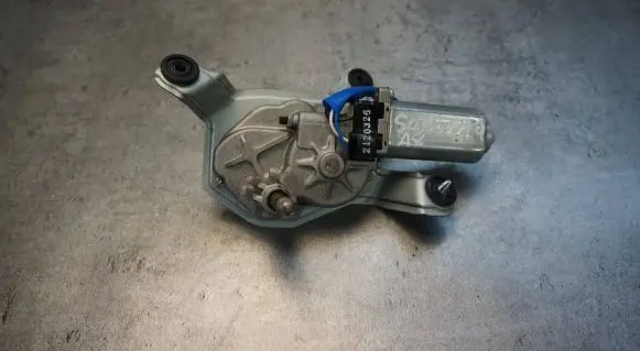 KIA Sorento Rear window wiper motor 98700-2P000