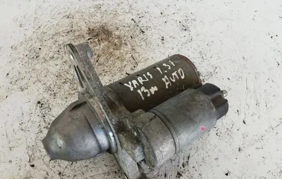 Toyota Yaris Starter motor 281000Y090