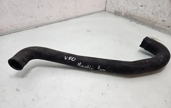 Volvo V50 Coolant pipe/hose 