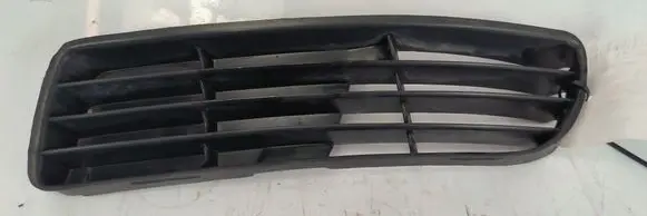 Audi A4 S4 B5 8D Front bumper lower grill