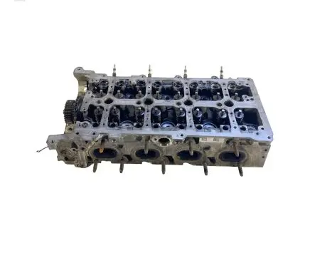 Mercedes-Benz E W238 Engine head R654016