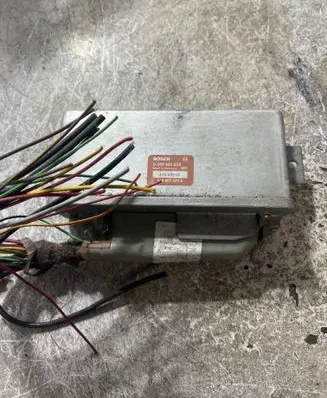 Audi A4 S4 B5 8D ABS control unit/module 0265100056 4A0907379A 47009550