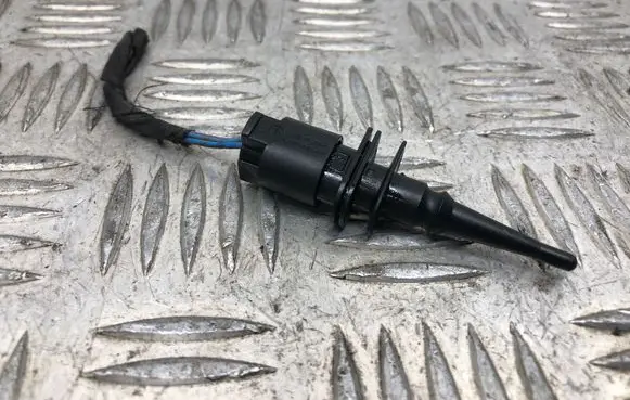 BMW 5 E60 E61 Outside/exterior temperature sensor 13632610 94432