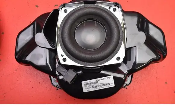 Audi A8 S8 D4 4H Subwoofer speaker 4H0035297
