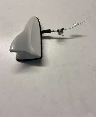 Hyundai Genesis Aerial GPS antenna 962502M100 962502M100AT