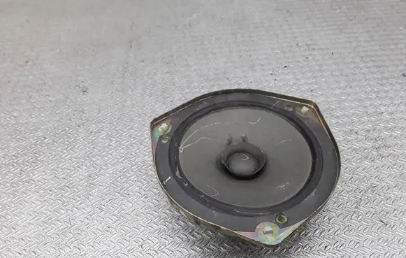 Honda HR-V Front door speaker 39112S0A0000
