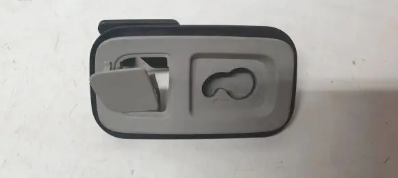 Volvo XC60 Cargo luggage net fixing mount 30715567