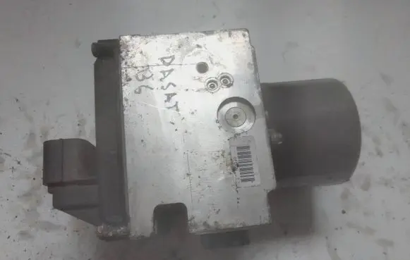 Volkswagen PASSAT B6 ABS Pump 3C0614095P 16332401 16332501A