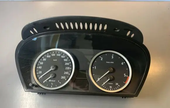 BMW 5 E60 E61 Speedometer (instrument cluster) 6958600 110080213