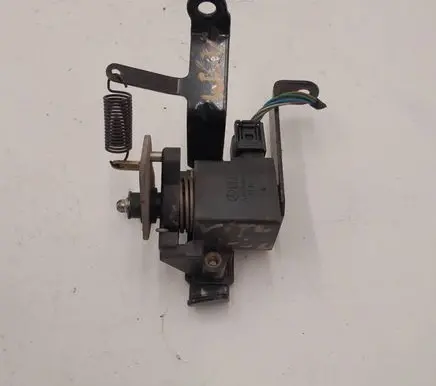 Mercedes-Benz Vito Viano W638 Acceleration sensor A0125423317