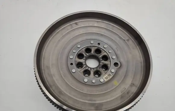 Mercedes-Benz CLA C117 X117 W117 Dual mass flywheel 