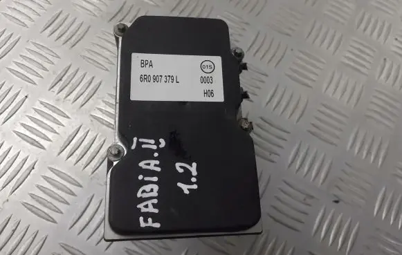 Skoda Fabia Mk2 (5J) ABS Pump
