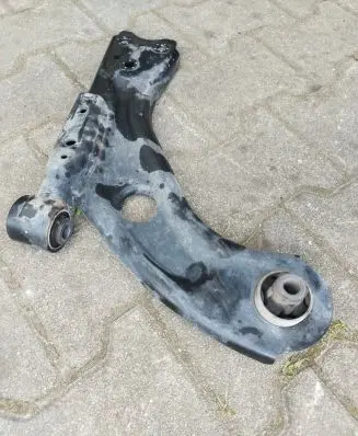 Peugeot 308 Front control arm