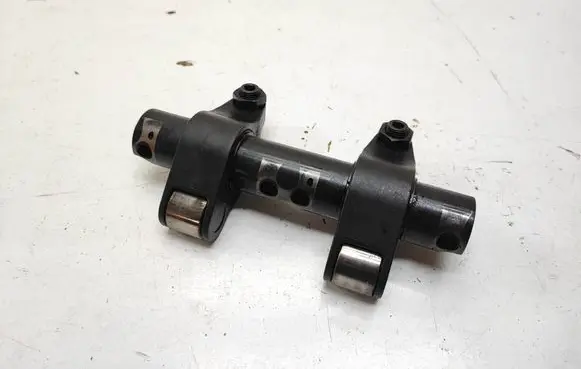 Volkswagen Golf IV Camshaft 038443b