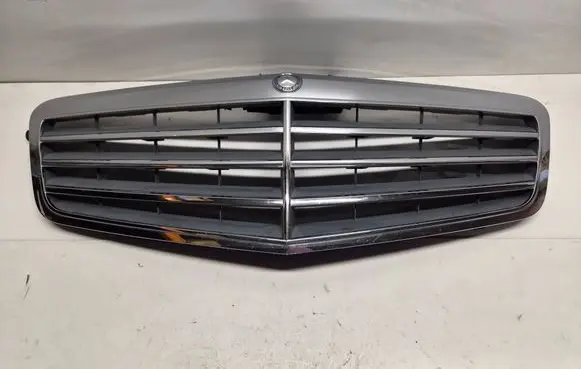 Mercedes-Benz E W212 Front grill A2128800183 A2128850226