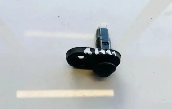 Toyota Avensis Verso Front door sensor 