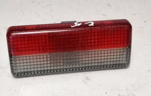 Citroen C5 Front door interior light 
