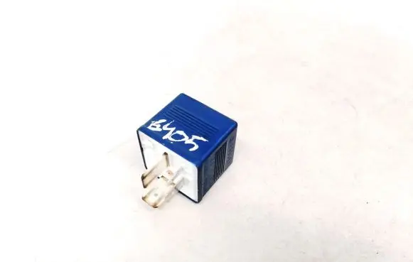 Audi A6 S6 C5 4B Other relay 8A0951253 899587