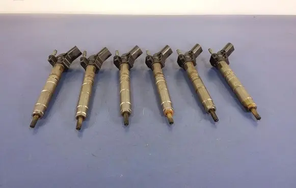 Fuel injector