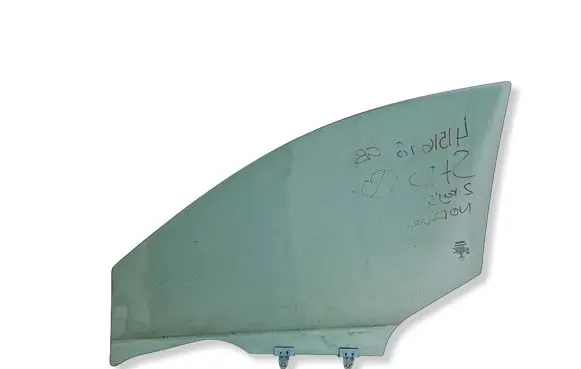Nissan Qashqai Front door window glass four-door 43R001582 E000199