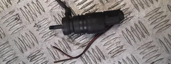 BMW X3 E83 Windscreen/windshield washer pump
