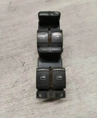 Volkswagen PASSAT B5 Electric window control switch 03755000