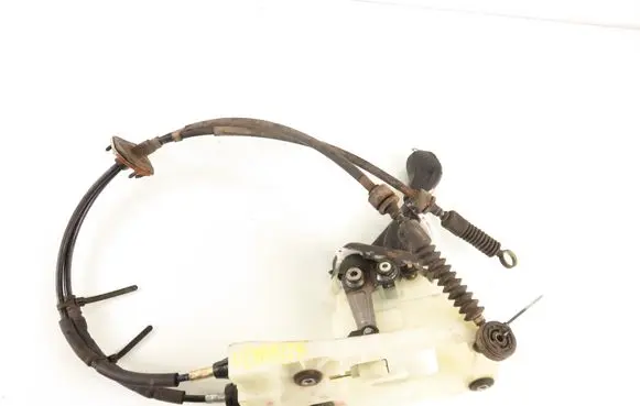 Mitsubishi Outlander Gear shifter/selector 