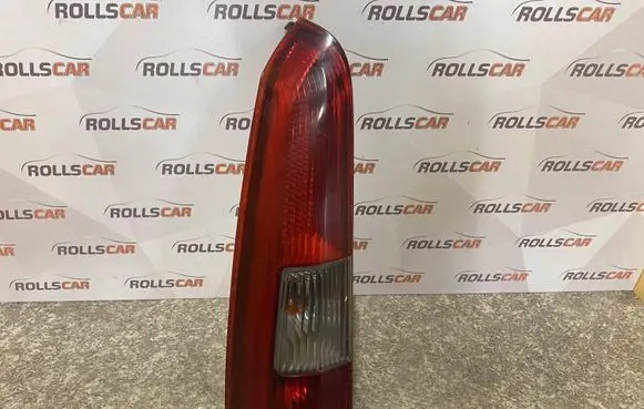 Volvo V70 Rear/tail lights 9154493