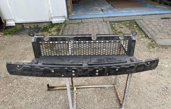 Chrysler Voyager Other exterior part 05113168AA