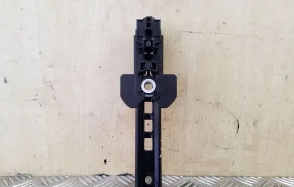 Land Rover Freelander 2 - LR2 Seat belt adjustment rail 7G9N611C46AA