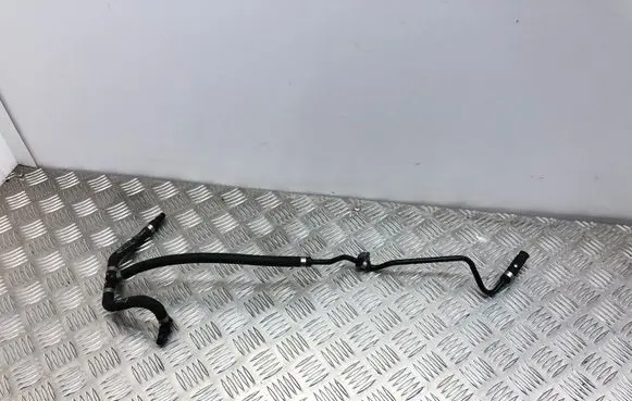 Mercedes-Benz C W204 Engine coolant pipe/hose A2045012225