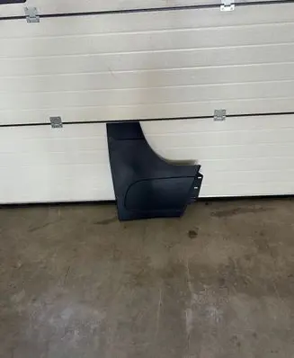 Opel Vivaro Trunk/boot lower side trim panel 769381793R 93868939 1109341
