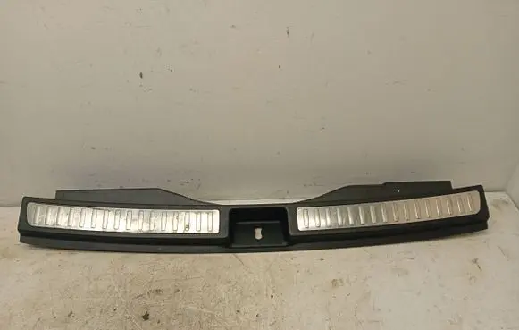 Mercedes-Benz GL X166 Trunk/boot sill cover protection A1666900341