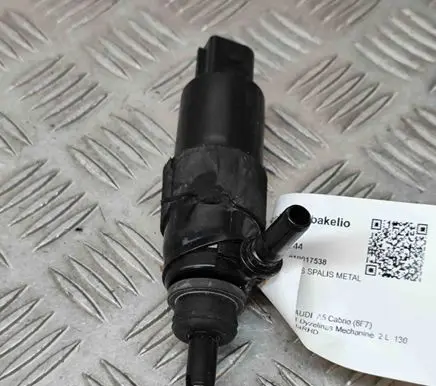 Audi A5 8T 8F Windscreen/windshield washer pump 8K0955681 31097200
