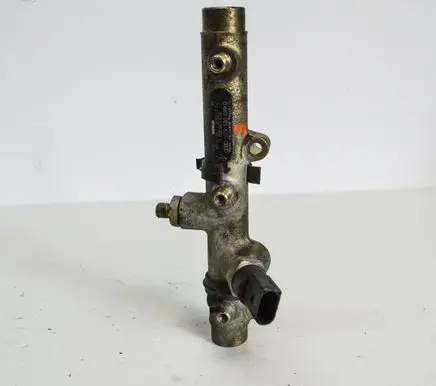 Audi A6 S6 C6 4F Fuel main line pipe 059130089D059130758
