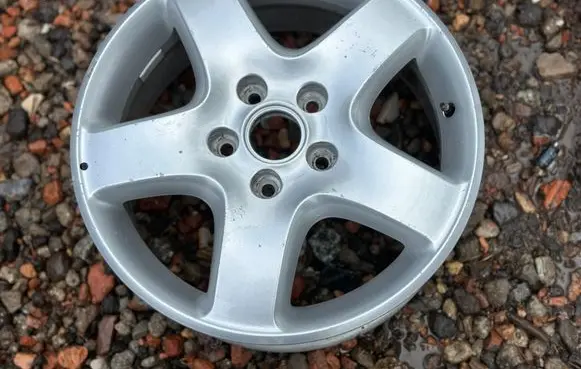 Volkswagen Multivan T5 R17 alloy rim 7H0601025C