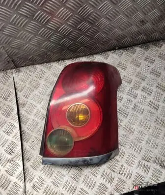Toyota Avensis T250 Rear/tail lights