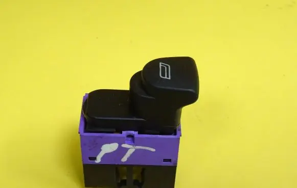 Alfa Romeo 156 Electric window control switch A223