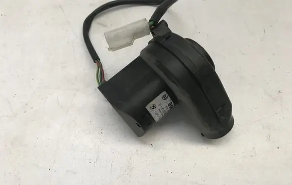 BMW 5 E39 Engine control unit/module fan 129017451829 0130002831