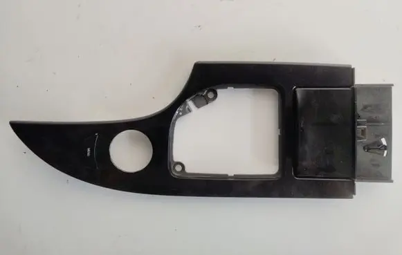 BMW 5 E60 E61 Gear shifter surround trim plastic 7129644