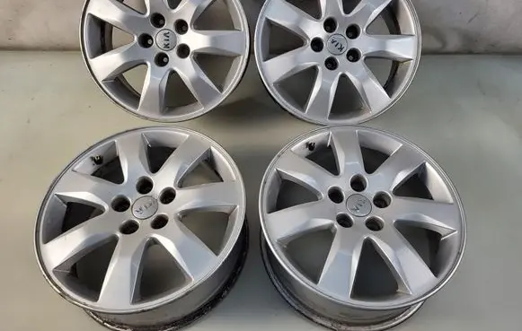 KIA Sorento R17 alloy rim 52910-2P170