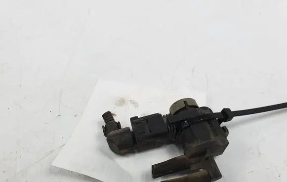 Volkswagen Transporter - Caravelle T5 Electromagnetic valve 1J0973722