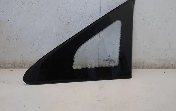 Mercedes-Benz Vito Viano W639 Front triangle window/glass A6396736305 6396736305