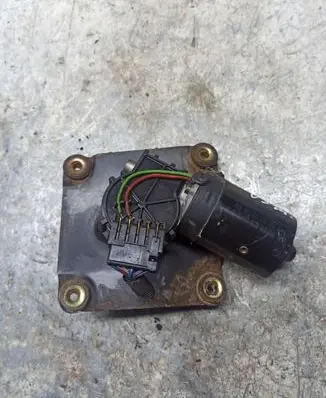 Volvo S40, V40 Wiper motor 0390241170